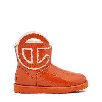 UGG 어그 여성 10mm Telfar 미니 크링클 에나멜 부츠 Spicy 79IU9K006 5655276