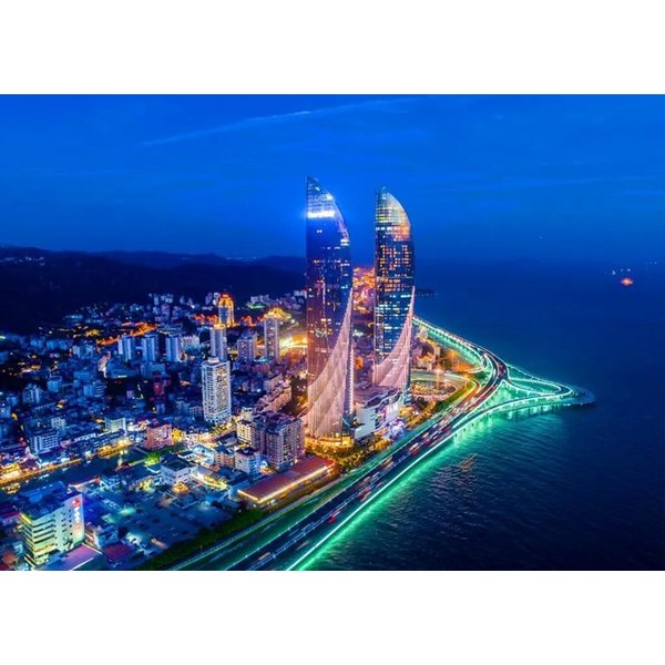 확대된 대표 https://media.eoding.com/media/travelagent/1722/imagecontent/샤먼_대표사진_6.jpg