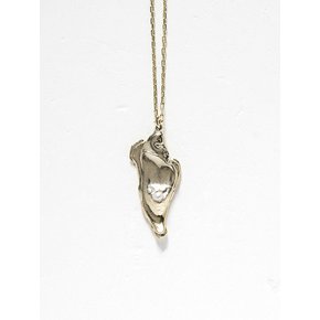 The Hidden Treasure Necklace Gold