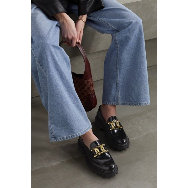 곰마 페산테 장식 글로스 가죽 로퍼 블랙