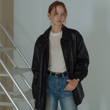 노운베러 Faux leather bizo collar over jacket_Black