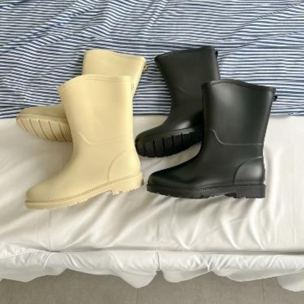 [옷자락] 여자 여름 심플 무지 블랙 연노랑 방수 장화 레인부츠