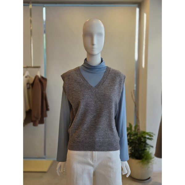 [여주점] 여성 소프트 브이넥 니트 베스트 ( IS2M1VT801)