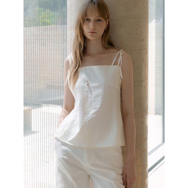 line sleeveless top (cream) orc 6031