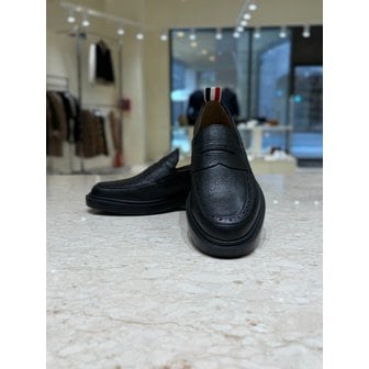 톰브라운 [부산점] 여성 라이트웨이트 솔 페니 로퍼 FFF002C-00198-001