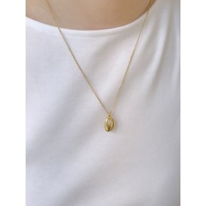 Soft Pebble Necklace