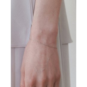 [단독][Mamre]14k Tiny chain bracelet