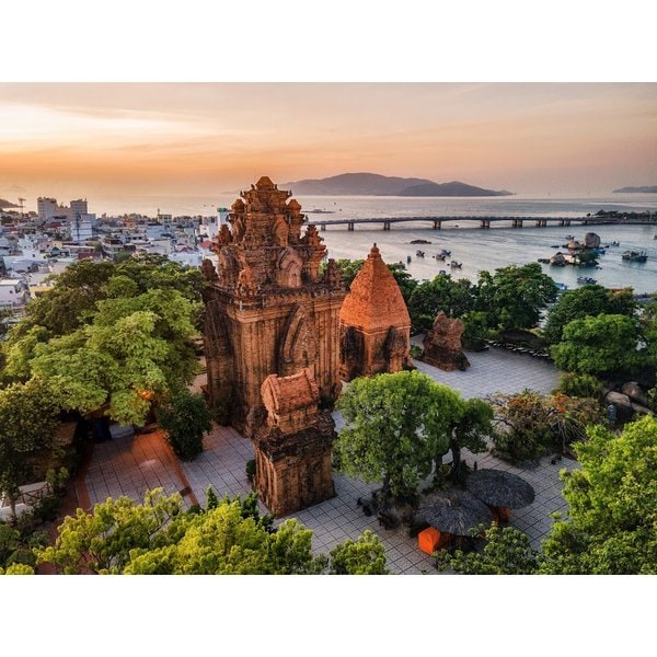 nha-trang-city-tour-thap-ba-ponagar.jpg