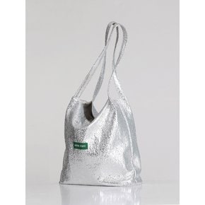 무심한듯 박시한 쇼퍼백 53 윤슬 텍스쳐 - silver
