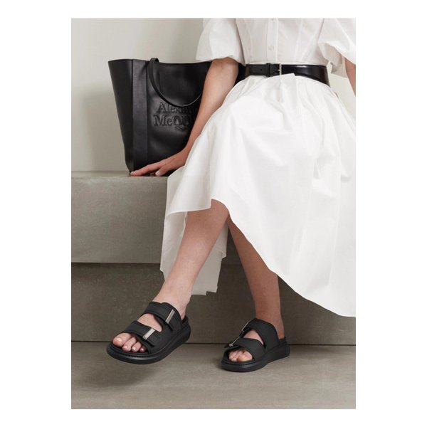 러버 엑시저레이티드솔 샌들 17411127377072305