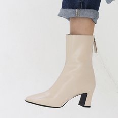 Square Ankle Boots LC352_2colors