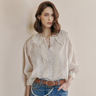 마쟈 라운드 카라 아일렛 레이스 블라우스 ZE07QB500NH