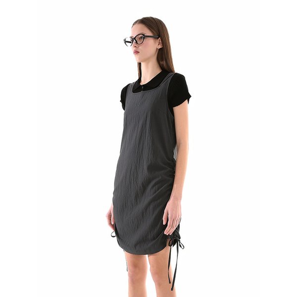 스퀘어넥 나일론 원피스 (Black)