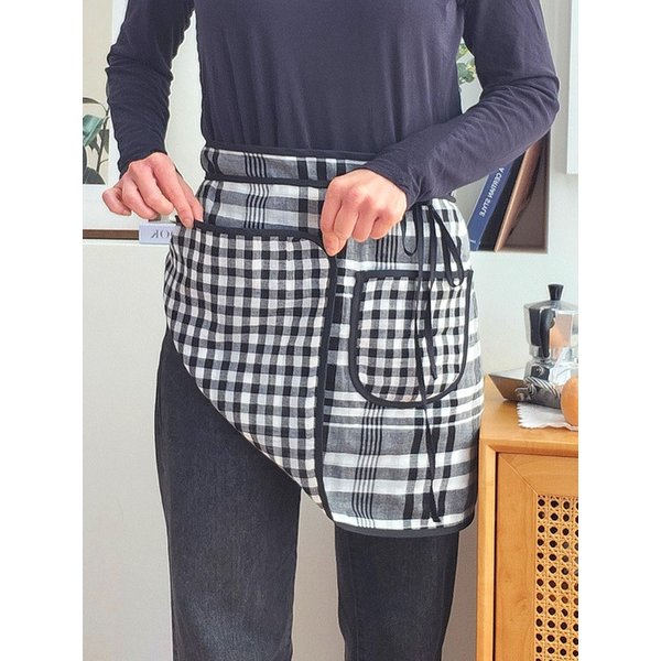 국내제작 블랙 체크 양면거즈 허리 앞치마 카페 에이프런