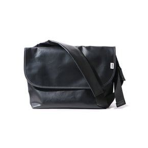 Ahmes Messenger Bag _ Black