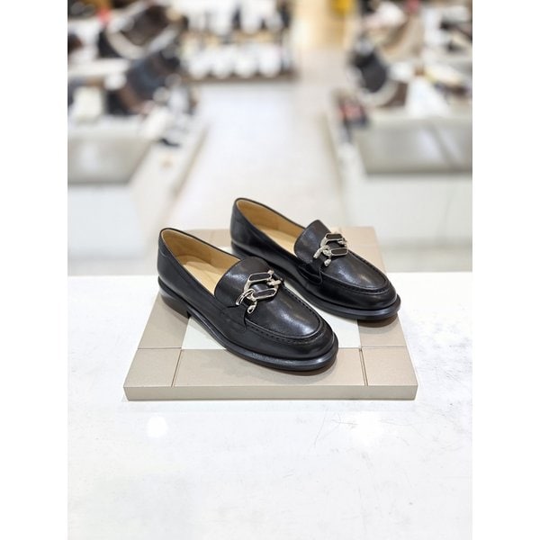 [시흥점] 여성 2센티 포인트 장식 로퍼(012419705)