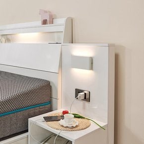 호텔풍간접등 콘센트/USB포트 침실 침대 협탁(40cm) 틈새 좁은 수납장 서랍 앤틱 슬림