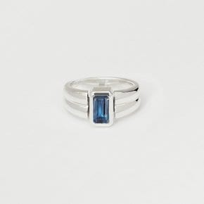 emerald cut blue kyanite ring