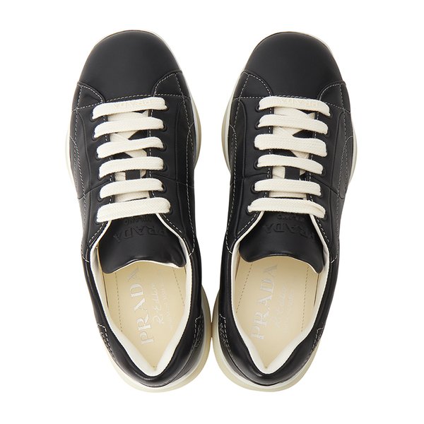 [부산점] 프라다 남성 스니커즈 2EE429 038 F0632