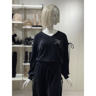 에고이스트 [파주점] 브이넥 레이스 티셔츠 (ER4OTL56)