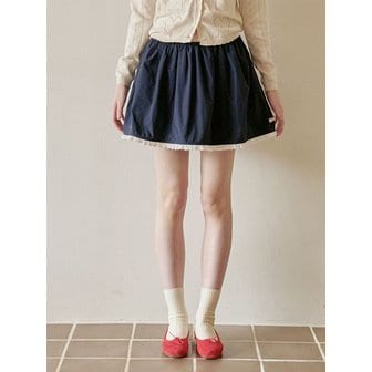 eyeye SCALLOP LACE SHIRRING MINI SKIRT_NAVY (EEOU2SKR02W)