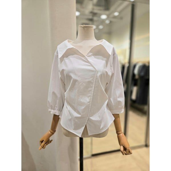 [부산점] 볼륨 소매 카라 블라우스(PS2WB002)