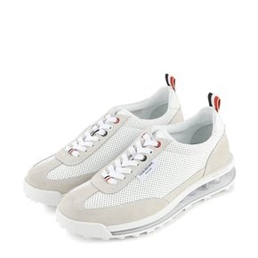 [부산점] [LIVE서브][정상가 1,280,000원] (MFD239B 05584 100) 남성 tech runner 스니커즈