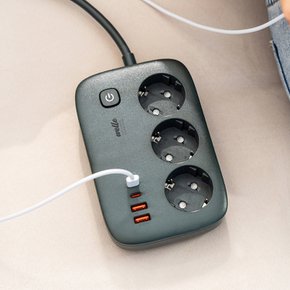 휴대용 여행용 고속충전 65W 고성능 디자인 캠핑 멀티탭 3구 PLUG3