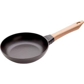 독일 스타우브 그릴팬 Staub Frying Pan with Wooden Handle 20 cm Diameter 1344505