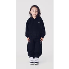 KIDS BASIC LOGO PANTS BLACK 키즈조거팬츠 베이직로고 블랙