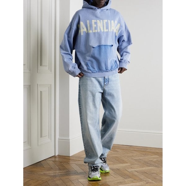 스트레이트 진 1647597358401697