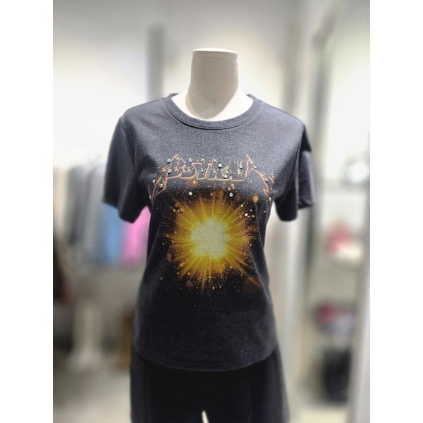 [여주점] 프린팅 포인트 삼각트임 반소매 티셔츠 ER1CH260