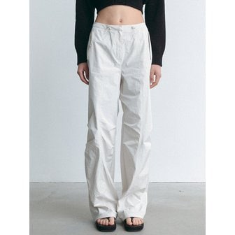 LE pocket parachute pants (ivory)