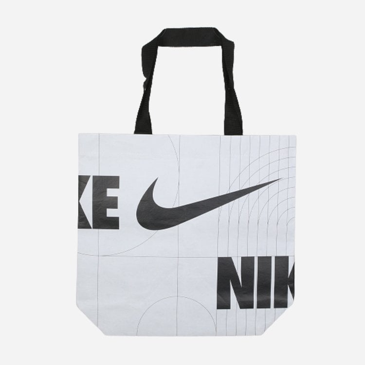 Nike reusable bag 2025