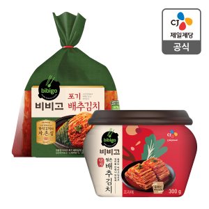 CJ제일제당 [본사배송] 비비고 포기배추김치3.3KG + 썰은배추김치300G(용기)