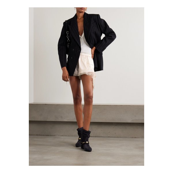 일다나 레이스 트리밍 스트레치 실크 혼방 새틴 쇼츠 에크루 46376663162944480