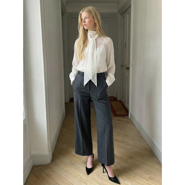 스카프넥 시어 블라우스_CREAM