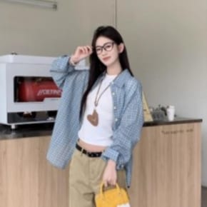 미니멀 여자 블루 체크 오버핏 카라넥 세츠 남방 셔츠 옷자락 심플