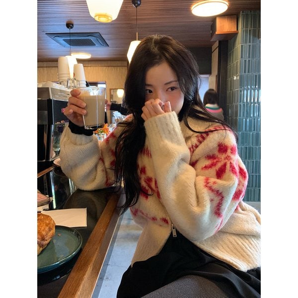 Snowball knit cardigan (ivory)