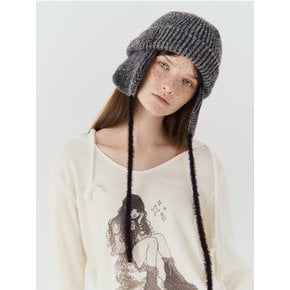 2-WAY EARFLAP BEANIE (BLACK)