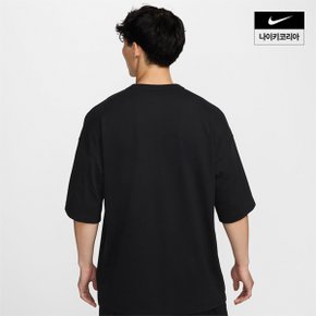 맨즈 나이키 스포츠웨어 프리미엄 에센셜 오버사이즈 티셔츠 NIKE HF9607-010