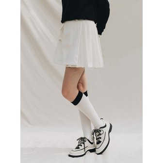 에이틴오비어 Pocket pleated wrap skirt (white)