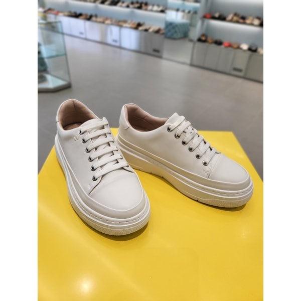 [여주점] 베이직 스니커즈 4CM C23W601[2컬러]