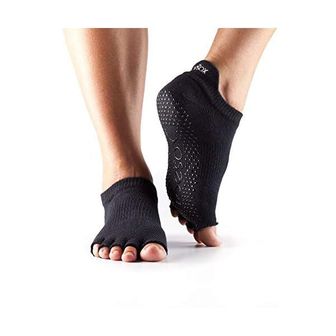  미국 토삭스 필라테스 논슬립 toesox Womens Low Rise Half Toe Grip Socks  NonSlip Pilates Ba