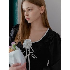 ROSE CORSAGE RIBBON BLOUSE_BLACK