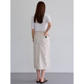 AR_Front slit floral skirt