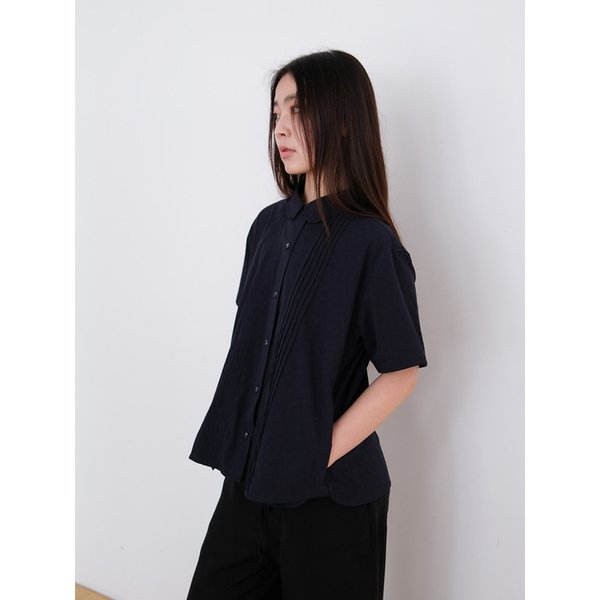 jacquard pintuck shirt (navy)