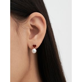 Tiny Heart Pearl Earring