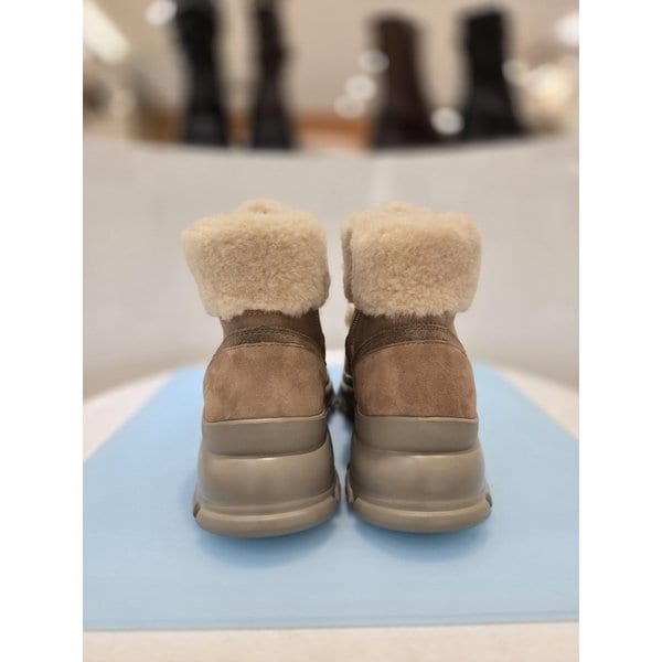 [시흥점] 여성 퍼 하이탑 어글리 부츠 (FLB504)