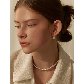 [연말 스페셜 6mm+10mm 진주귀걸이 증정][925 silver] Pearl ribbon hook drop earring